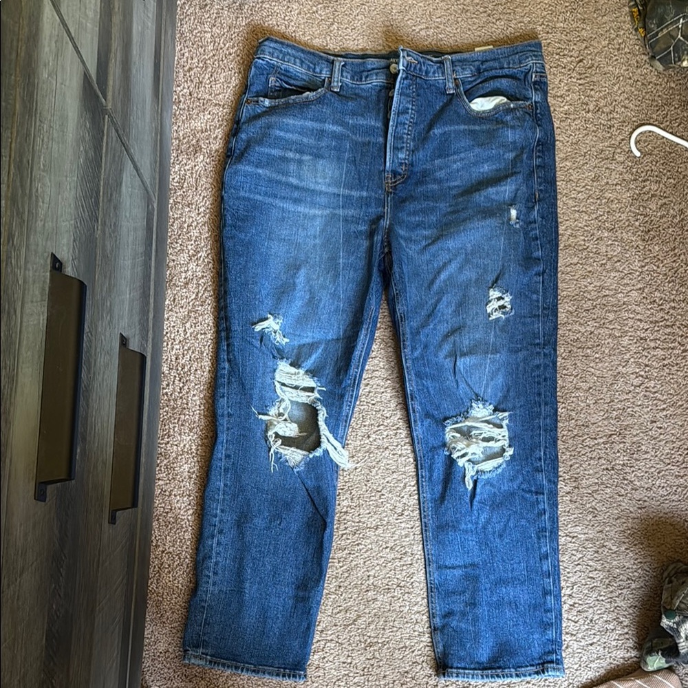 Old Navy Ski-High Straight Distressed Blue Jeans